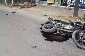 Muerte en Maipú: un hombre perdió la vida tras caer de su motocicleta