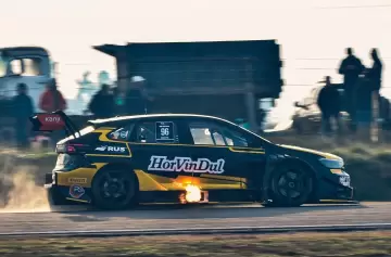 Nicolás Palau brilló en General Roca: hizo podio en la carrera del TC2000 que ganó Rossi