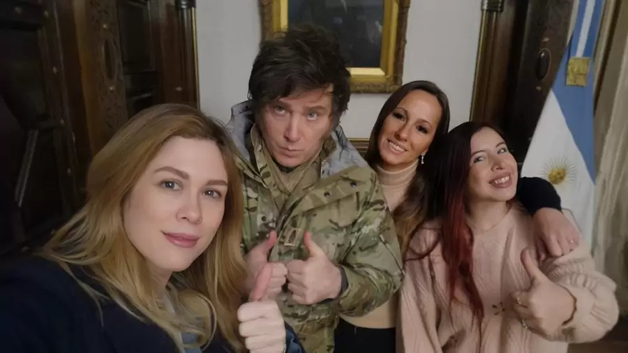 Javier Milei junto con Lilia Lemoine y Macarena Jimena Rodríguez / Fuente: X de Lilia Lemoine