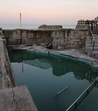 Abandono total del ex  Aquarium Mar del Plata.