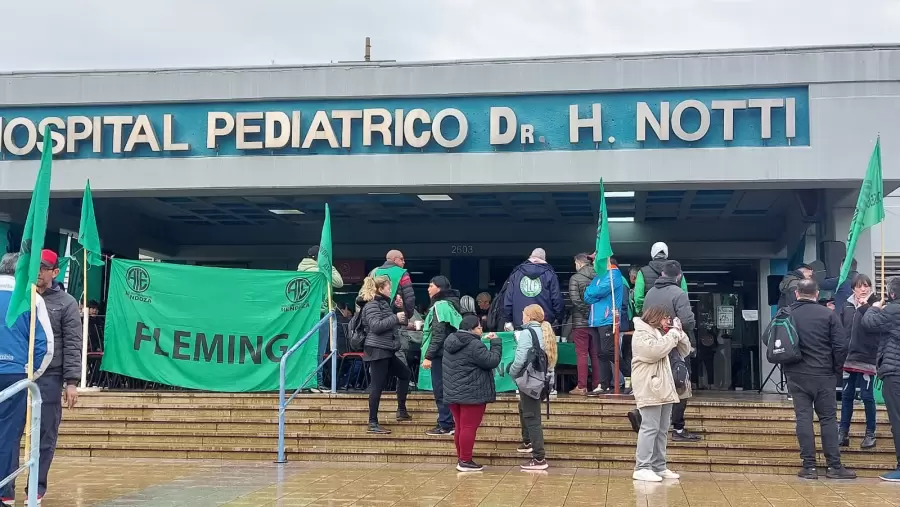 Reclamo de trabajadores de la salud.