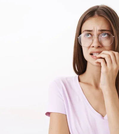 Síndrome de pensamiento acelerado: claves para entenderlo y señales a las que prestar atención.