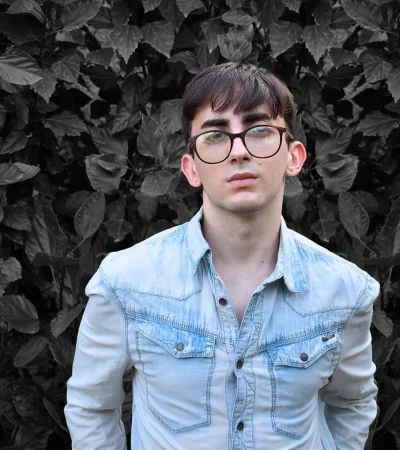 Facundo Ruffolo, autor de Las Naranjas