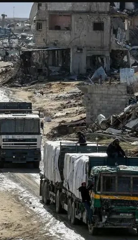 El enclave ha caído en la tragedia humanitaria casi total y el grupo extremista es igual de responsable que su enemigo.