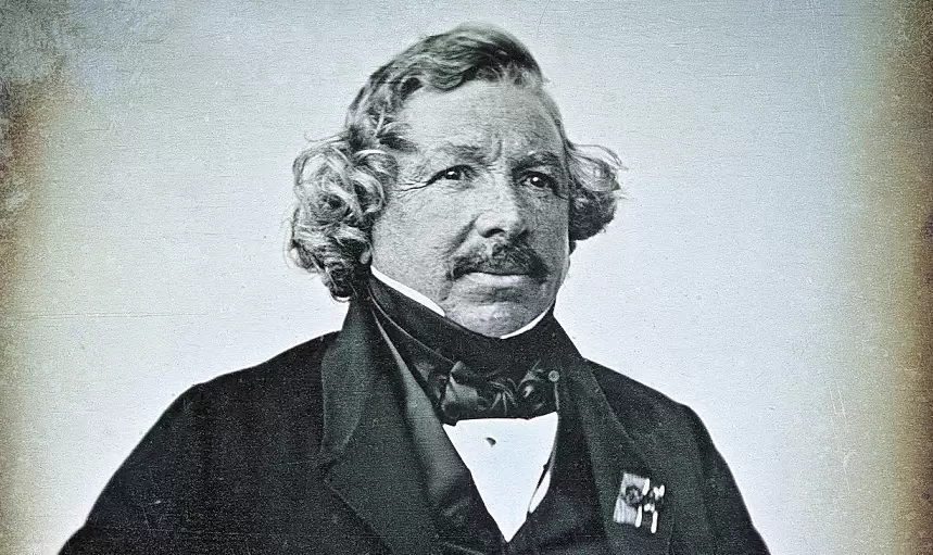 Louis Daguerre.