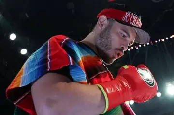 Julio César Chávez Jr. fue deportado a México y quedó detenido