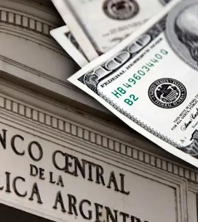 El Banco Central encara la compra de dólares para fortalecer las reservas internacionales. (Foto: web)