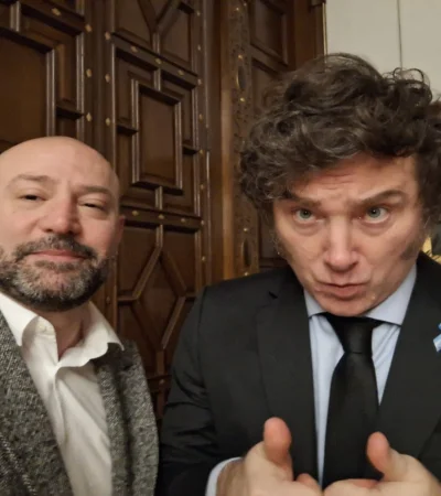 Diego Spagnuolo junto a Javier Milei