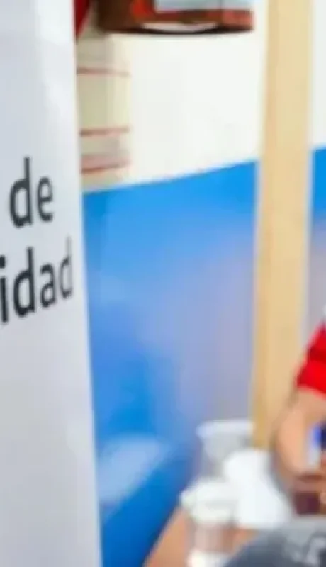 Miles de personas tienen la pensión suspendida hace meses.