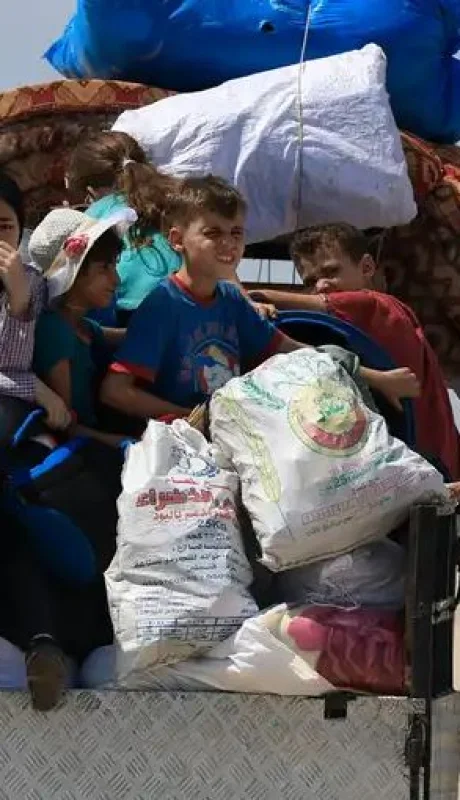 Se calcula que cerca de un millón de personas podrían ser desplazadas hacia el sur del enclave.