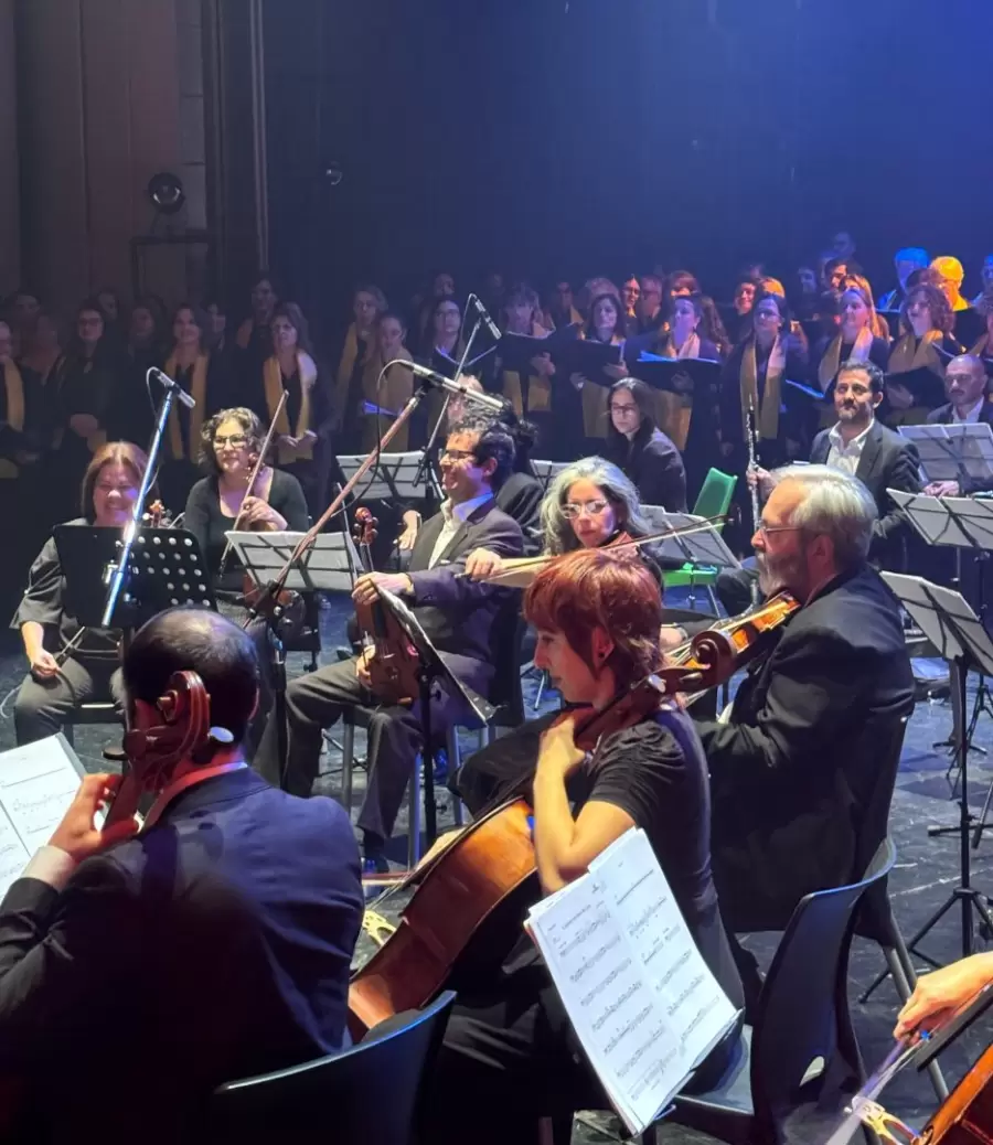 La Orquesta Pianoforte nació en 2023. Está integrada por músicos de renombre de la escena local.