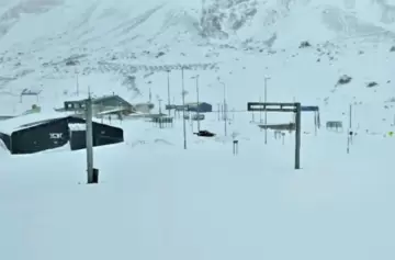 Paso Cristo Redentor cerrado por fuertes nevadas: hasta 70 cm de acumulación