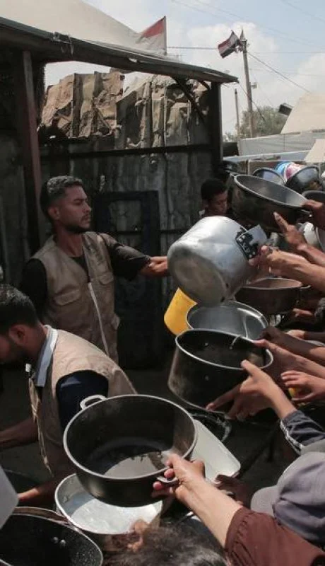 La situación de falta de alimentos se extiende de forma imparable a lo largo y ancho del enclave.