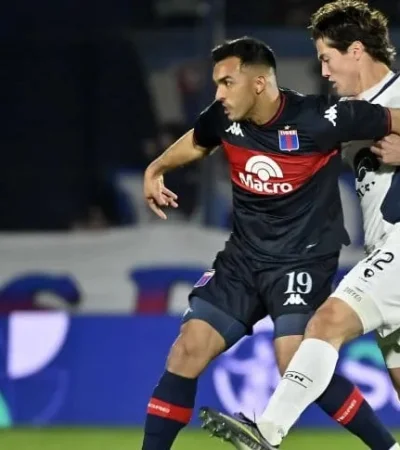 Tigre e Independiente se midieron en Victoria.