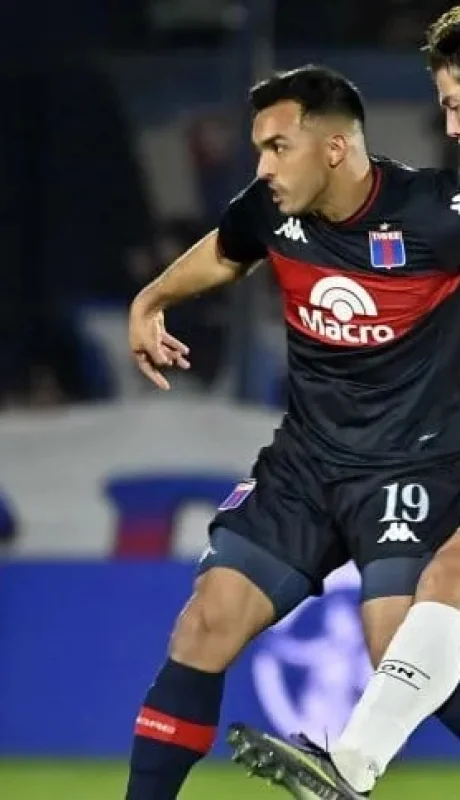 Tigre e Independiente se midieron en Victoria.