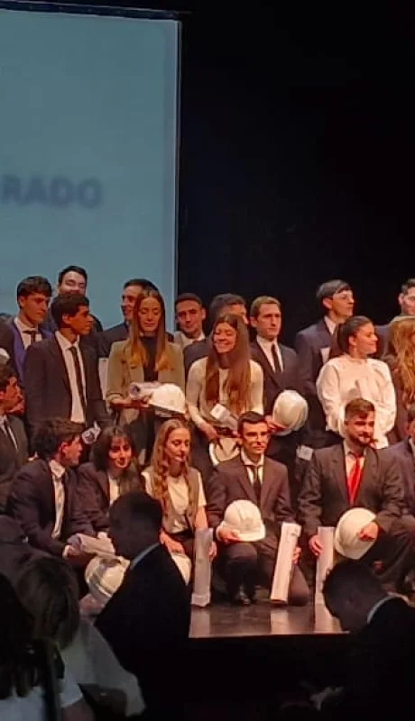 Todos los egresados de las carreras de Ingeniería, Arquitectura y Ciencias de la Computación de la UNCuyo/