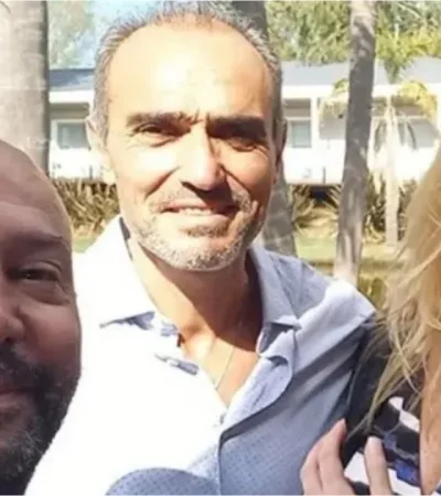 Diego Spagnuolo junto a Lule Menem y Karina Milei./