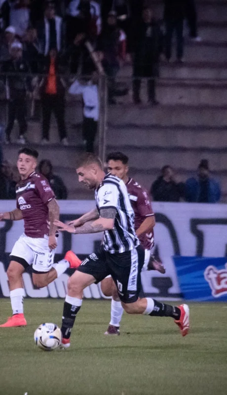 En la última jugada, Gimnasia y Esgrima perdió con Central Norte