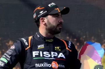 En un fin de semana amargo, Julián Santero se quedó sin la punta del Turismo Carretera