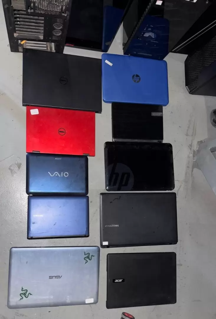 Elementos secuestrados del local de tecnología/ Fuente: Ministerio de Seguridad