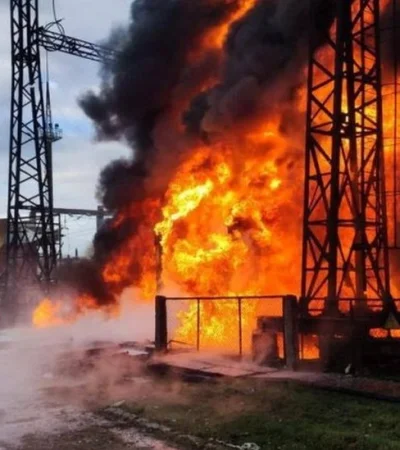 Según Zelenski, el Kremlin quiere que Ucrania sufra un crudo invierno a causa de la pérdida de centrales eléctricas.