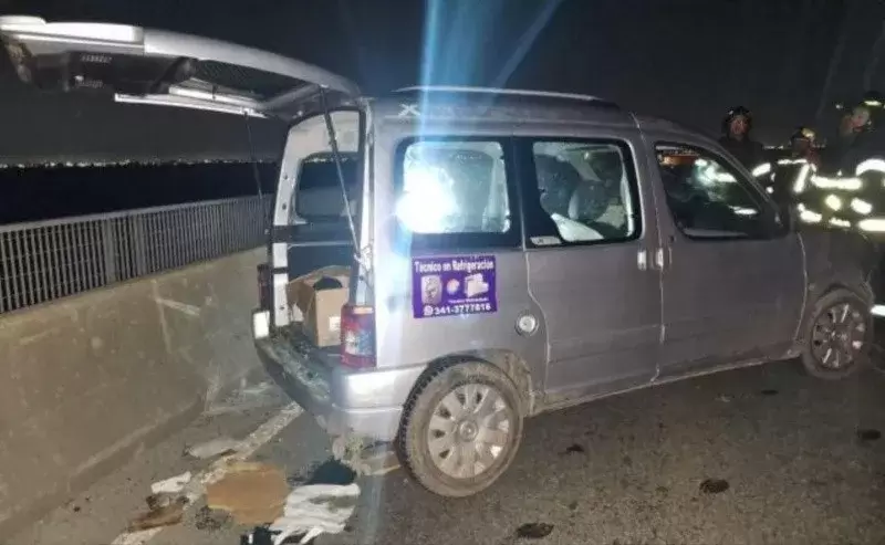 El utilitario que participó en el incidente vial. (Foto: gentileza Crónica)