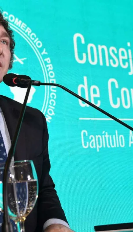 Milei en uno de sus discursos anteriores ante empresarios. (Foto: archivo web)