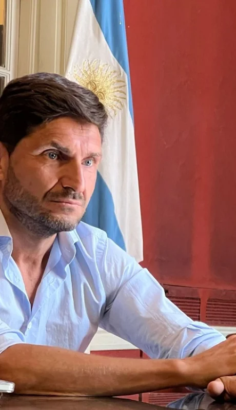 Santa Fe permitirá la reelección del gobernador y vicegobernador.