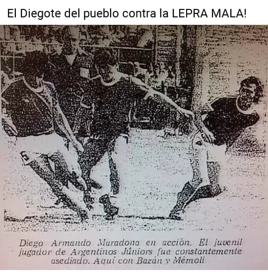 Lalo Bazán frente a Diego Armando Maradona en 1980