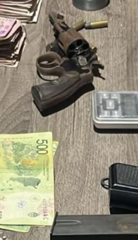 Algunos de los elementos secuestrados en los procedimientos. (Foto: Ministerio de Seguridad y Justicia)