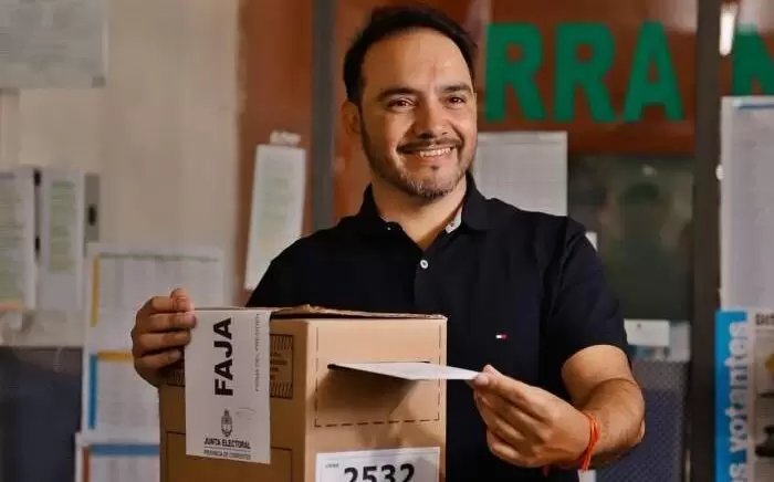 Juan Pablo Valdés, candidato oficialista y hermano del actual mandatario