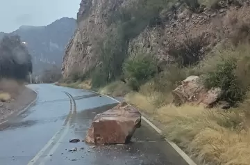 Vialidad de Mendoza trabaja en San Rafael para rutas cortadas tras las lluvias