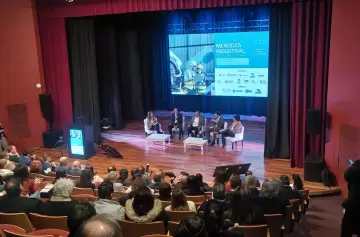 "Los sectores productivos de Mendoza deben dar los debates de cara a la sociedad"