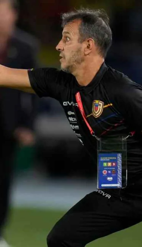 Fernando Batista, DT de Venezuela. Imagen: archivo web