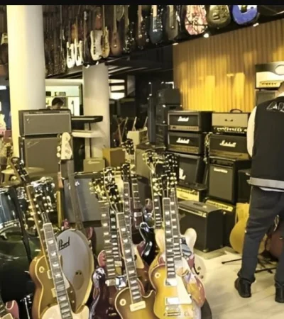 Banco Ciudad remata guitarras en Mendoza: modelos Fender y ESP desde $250.000