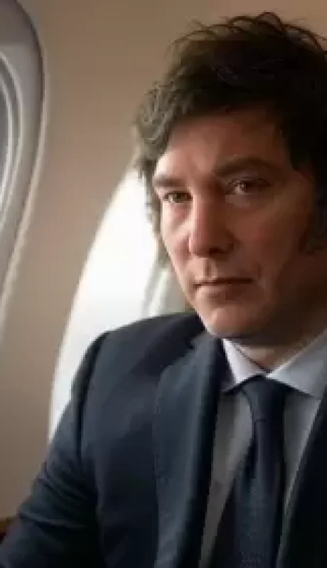 El jefe de Estado ya está en vuelo para 36 horas vertiginosas en Estados Unidos y retornar a la Argentina.