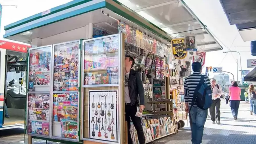 Los escaparates podrán recibir productos pequeños de venta online, y también documentación.