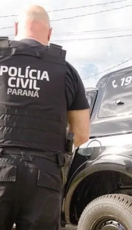 Llevó su teléfono a arreglar y el técnico descubrió que abusaba de su hija