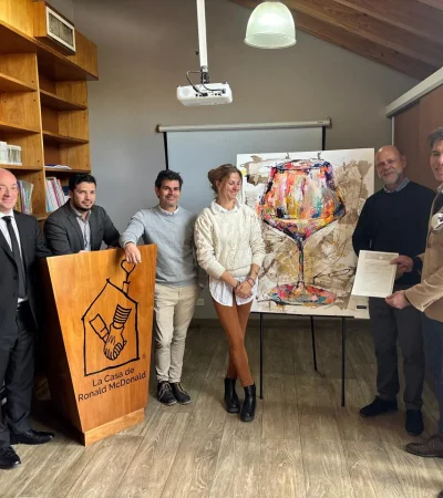 Wine Expo entregó una obra a la Casa de Ronald Mac Donald