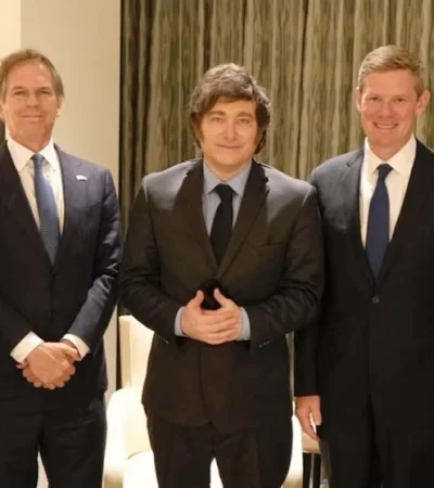 Javier Milei junto a Ryan McInerney (CEO de Visa), Michael Milken, Luis Caputo y Alec Oxenford. (Foto: web)