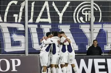 Independiente Rivadavia a semis, tras vencer a Tigre en un partido con final caldeado