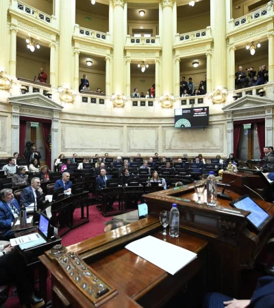 Difícil batalla en el Senado./