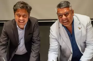 El 'Chiqui' Tapia y su efusivo saludo tras las elecciones en la PBA