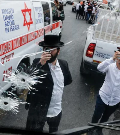 Seis personas murieron por el atentado.