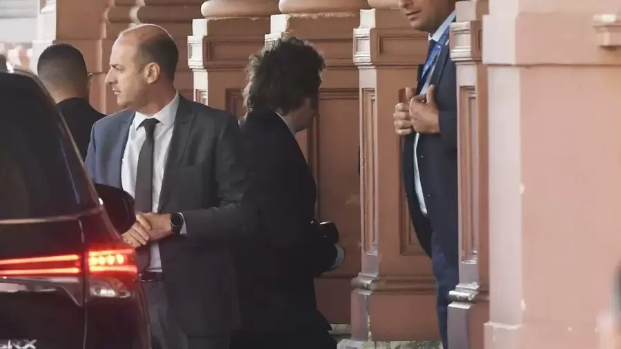 Las reuniones empezarton muy temprano