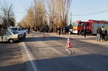 Una mujer perdió la vida en Guaymallén tras un choque entre un auto y una camioneta