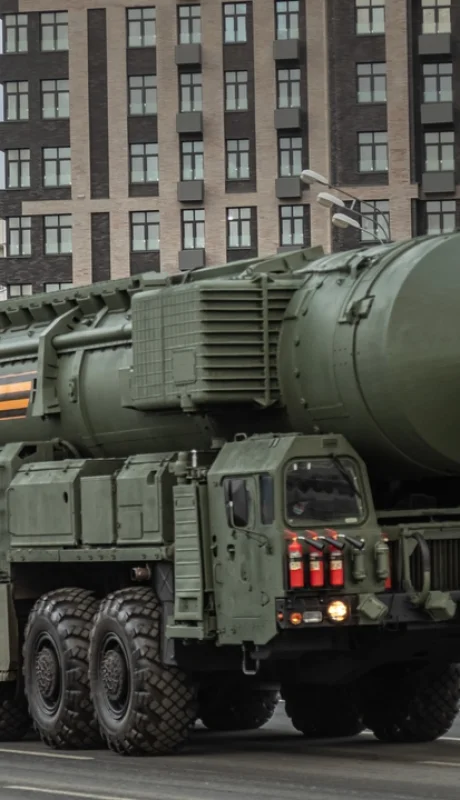 Los misiles Iskander tienen capacidad de llevar tanto ojivas convencionales como nucleares y son muy difíciles de derribar. /