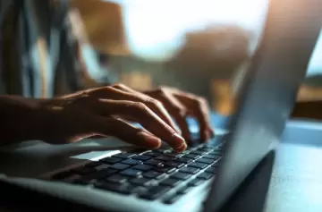 Computadoras desde $80.000: bancos lanzan una subasta online de tecnología