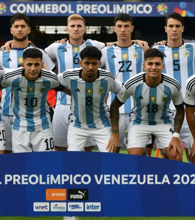 Santiago Castro podría jugar en Arabia.