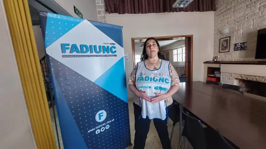 Secretaria adjunta de FADIUNC, Yamile Nazrala.